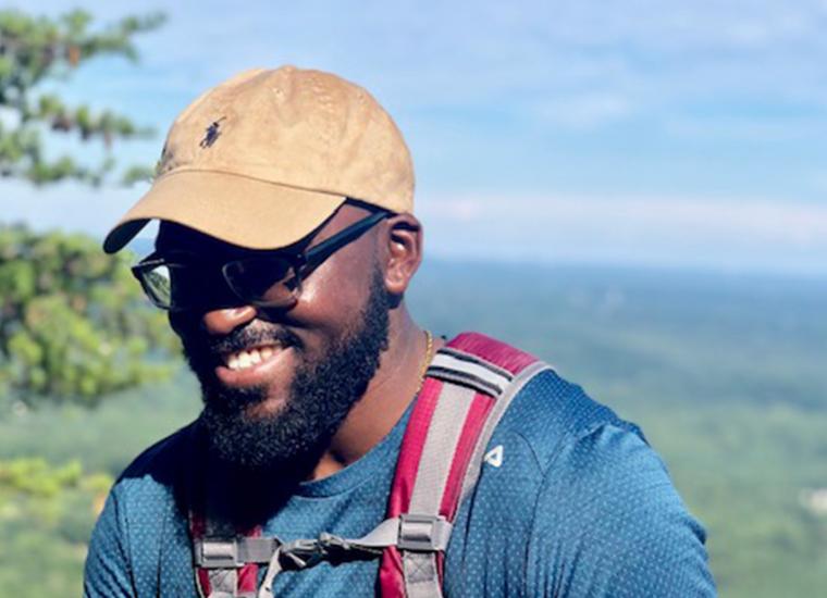Robert Lee-Faison hiking profile picture